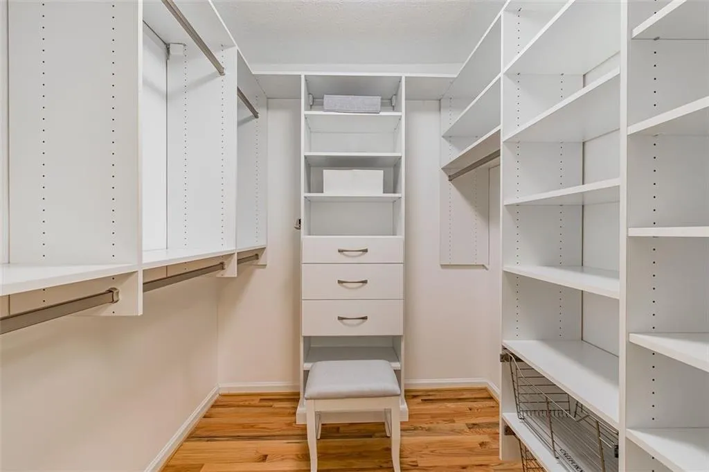 277 The South Chace, Sandy Springs, Georgia 30328, 3 Bedrooms Bedrooms, ,2 BathroomsBathrooms,Residential,Sold,277 The South Chace,7479040