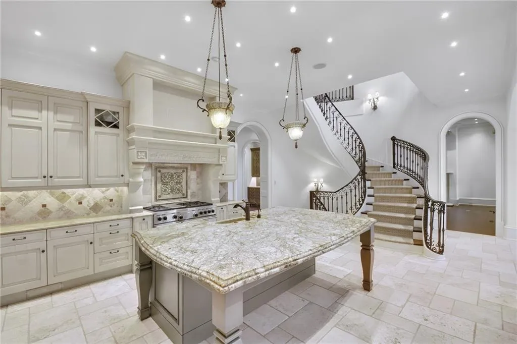 More than ample storage options More than ample storage options