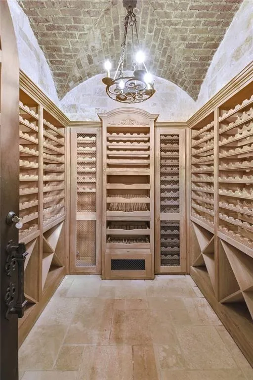 You can get used to the convenience of the wine cellar You can get used to the convenience of the wine cellar