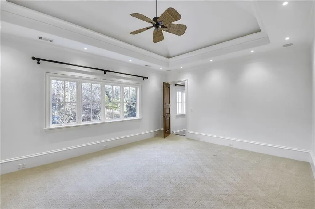 A bright and sunny room with endless possibilities A bright and sunny room with endless possibilities