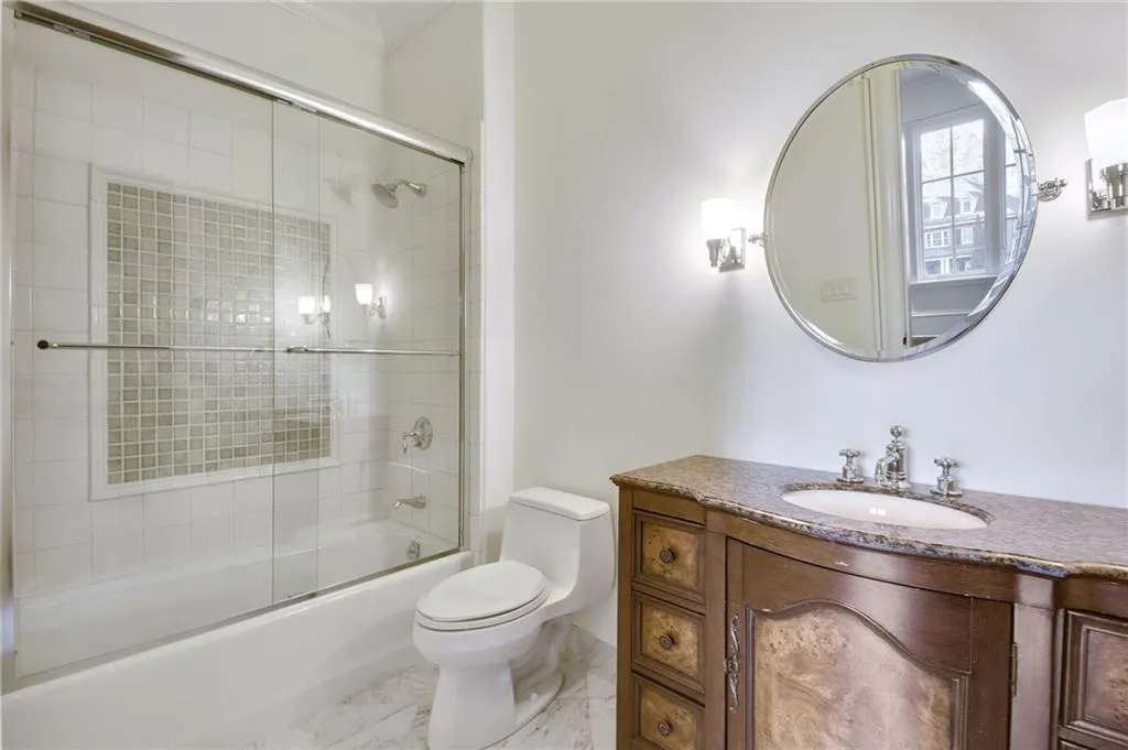 Full secondary bedroom Full secondary bedroom