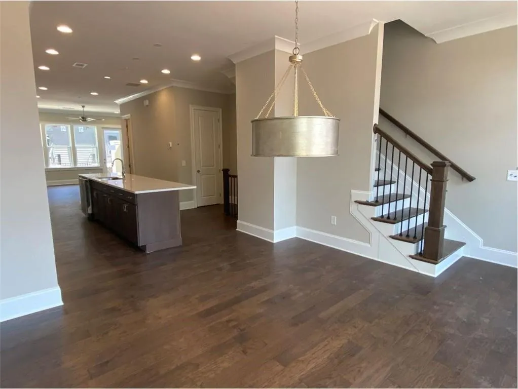 6654 Sterling Drive Unit 672, Sandy Springs, Georgia 30328, 3 Bedrooms Bedrooms, ,3 BathroomsBathrooms,Residential,Sold,6654 Sterling Drive Unit 672,6875688