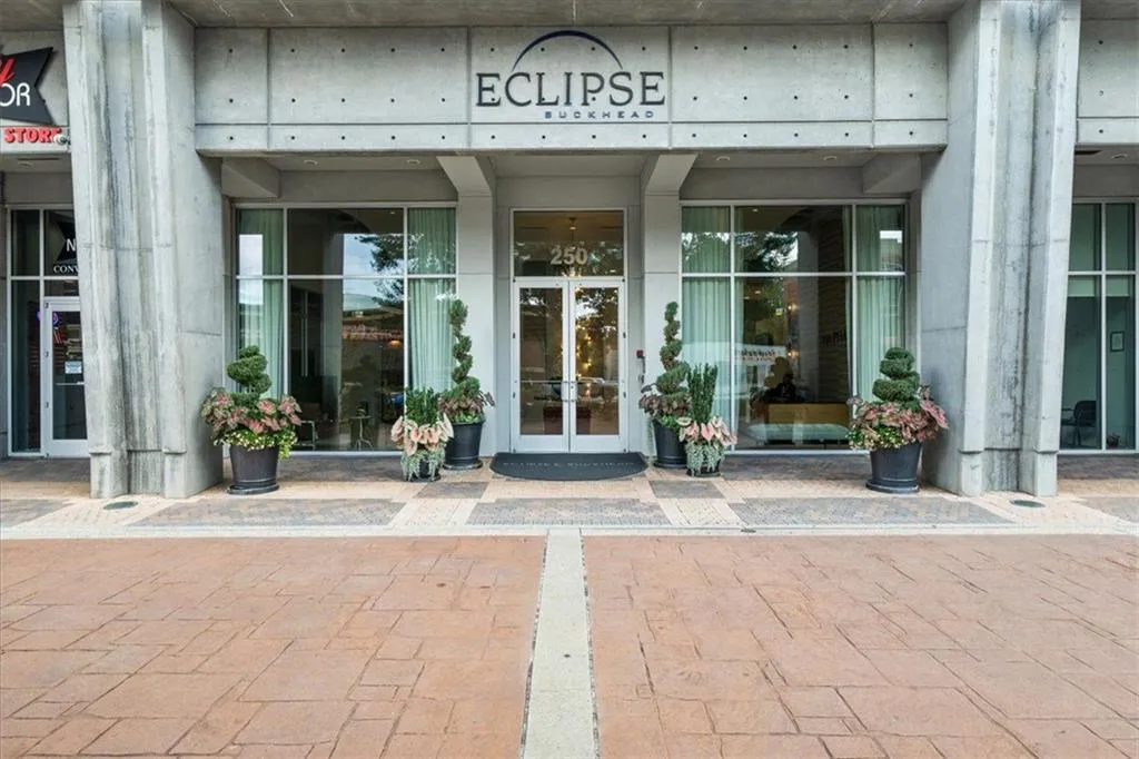 250 Pharr Road Ne Unit 413, Atlanta, Georgia 30305, 2 Bedrooms Bedrooms, ,2 BathroomsBathrooms,Residential,For Sale,250 Pharr Road Ne Unit 413,7630054