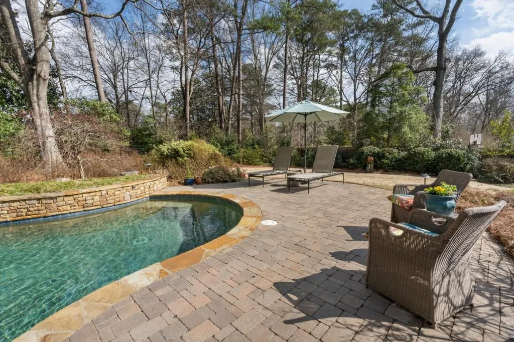 4725 Cherrywood Lane, Atlanta, Georgia 30342, 4 Bedrooms Bedrooms, ,3 BathroomsBathrooms,Residential,Sold,4725 Cherrywood Lane,7178121