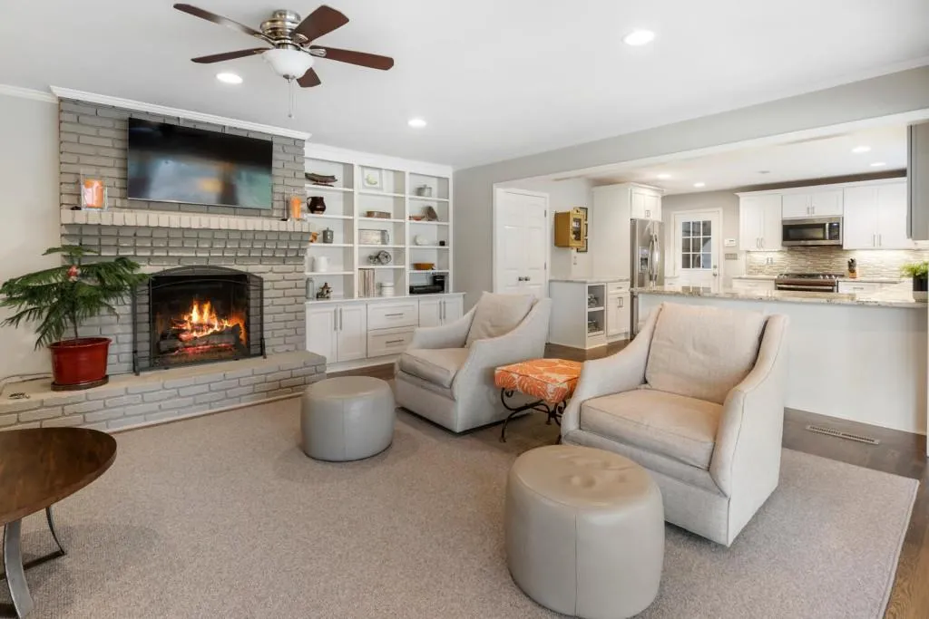 4725 Cherrywood Lane, Atlanta, Georgia 30342, 4 Bedrooms Bedrooms, ,3 BathroomsBathrooms,Residential,Sold,4725 Cherrywood Lane,7178121