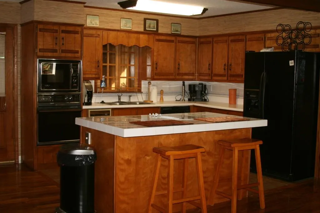2800 Spalding Drive, Sandy Springs, Georgia 30350, 4 Bedrooms Bedrooms, ,2 BathroomsBathrooms,Residential,Sold,2800 Spalding Drive,5539349