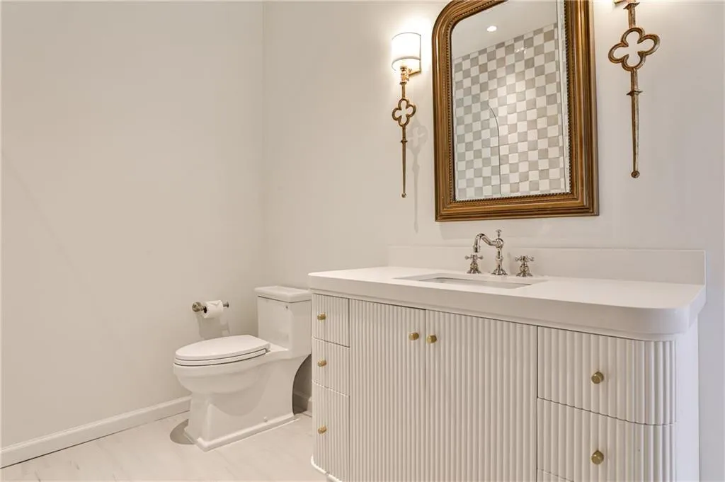 Upstairs Bathroom