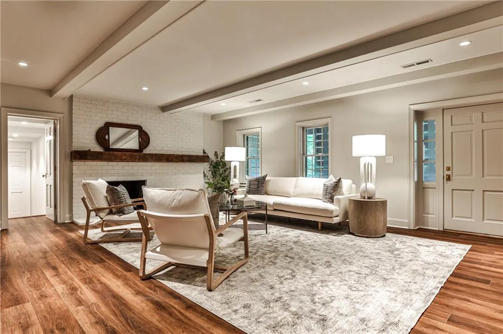 3990 Paces Ferry Rd Nw, Atlanta, Georgia 30327, 7 Bedrooms Bedrooms, ,7 BathroomsBathrooms,Residential,For Sale,3990 Paces Ferry Rd Nw,7665561