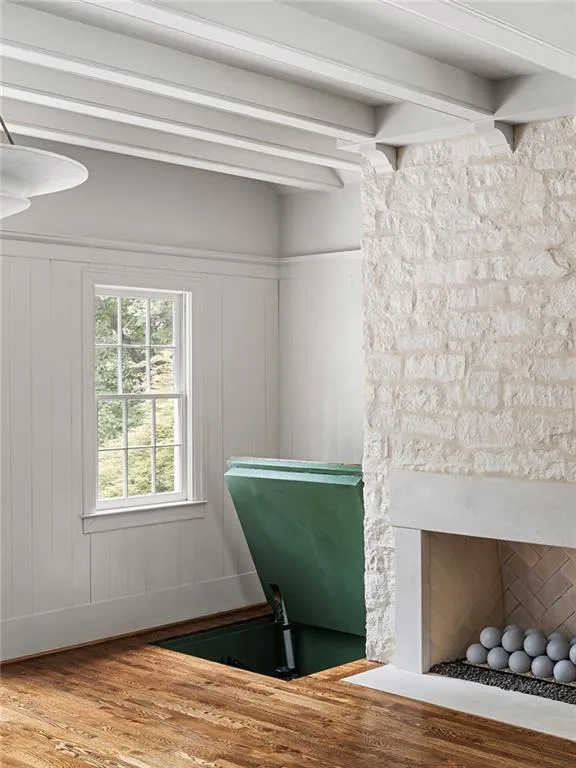 Hidden Door to Speak Easy/Wine Cellar