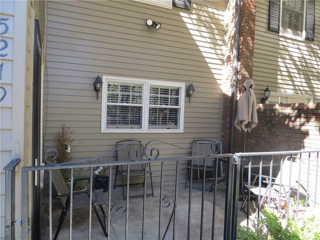 5219 Glenridge Drive, Atlanta, Georgia 30342, 3 Bedrooms Bedrooms, ,2 BathroomsBathrooms,Residential,Sold,5219 Glenridge Drive,5790272
