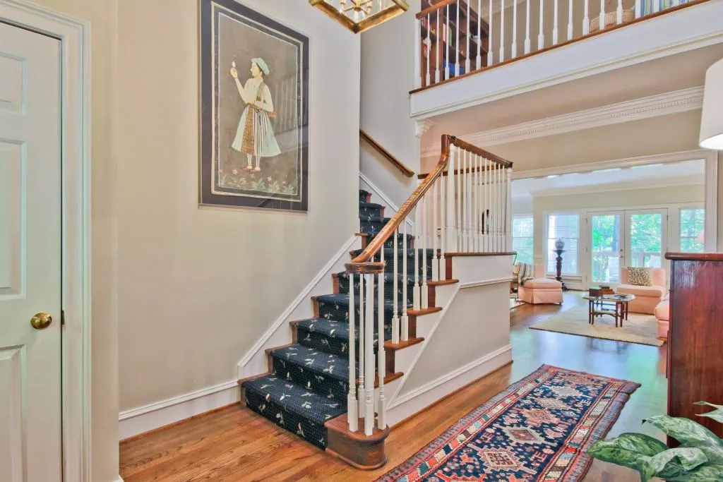 5640 River Oaks Place, Sandy Springs, Georgia 30327, 3 Bedrooms Bedrooms, ,2 BathroomsBathrooms,Residential,Sold,5640 River Oaks Place,5678716