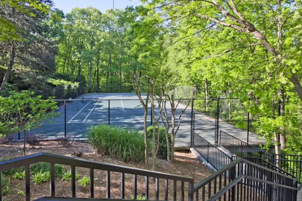 5640 River Oaks Place, Sandy Springs, Georgia 30327, 3 Bedrooms Bedrooms, ,2 BathroomsBathrooms,Residential,Sold,5640 River Oaks Place,5678716