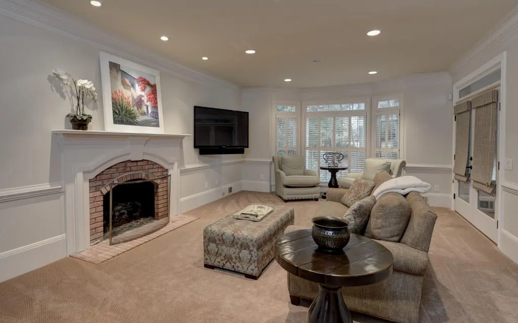 7580 Wolf Brook Drive, Sandy Springs, Georgia 30350, 5 Bedrooms Bedrooms, ,4 BathroomsBathrooms,Residential,Sold,7580 Wolf Brook Drive,5809379