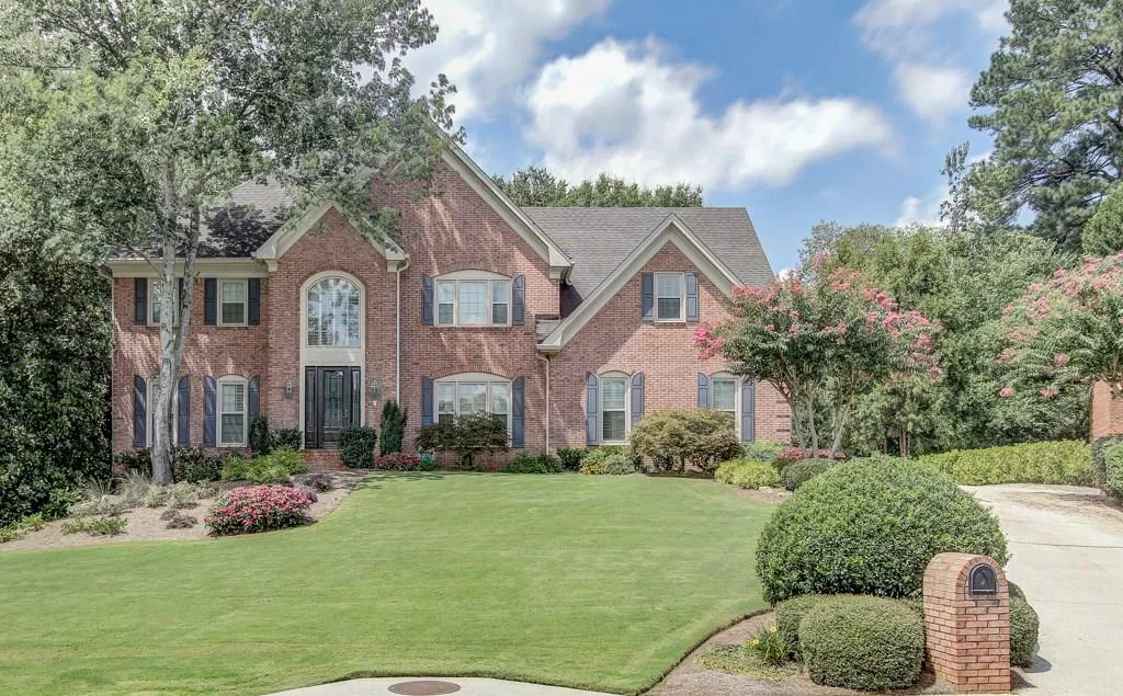 7580 Wolf Brook Drive, Sandy Springs, Georgia 30350, 5 Bedrooms Bedrooms, ,4 BathroomsBathrooms,Residential,Sold,7580 Wolf Brook Drive,5809379