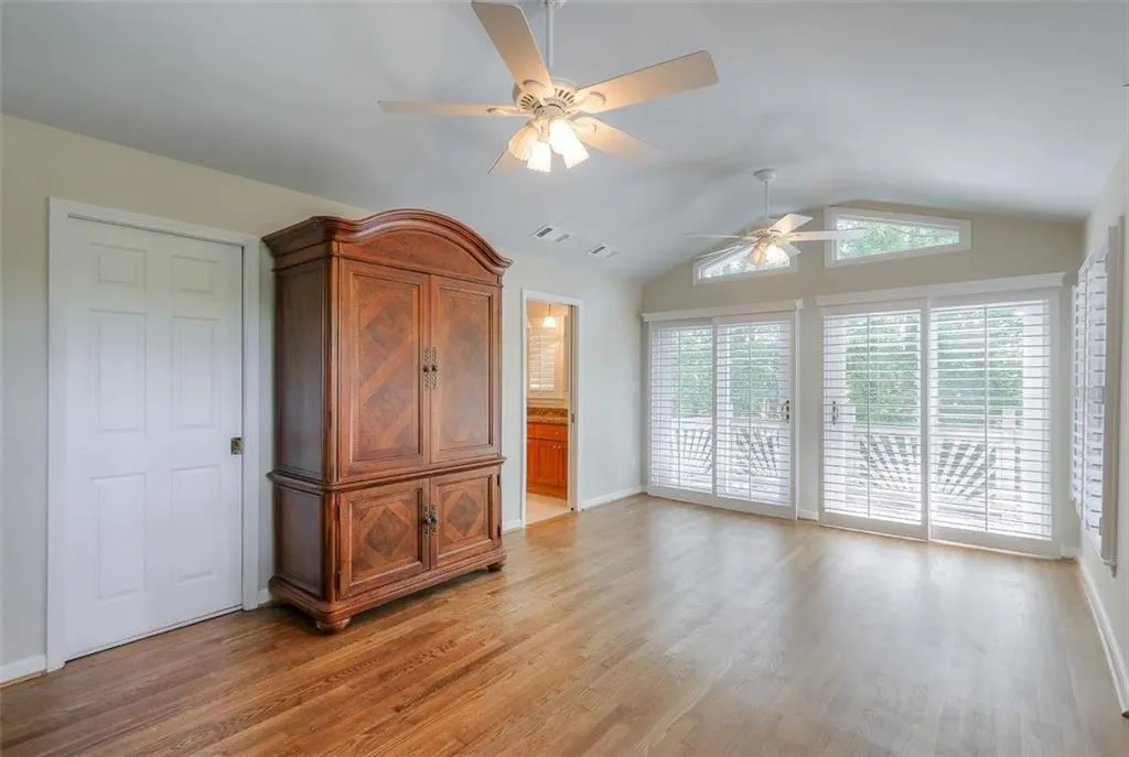 6345 Colewood Court Nw, Sandy Springs, Georgia 30328, 4 Bedrooms Bedrooms, ,3 BathroomsBathrooms,Residential,Sold,6345 Colewood Court Nw,6541556