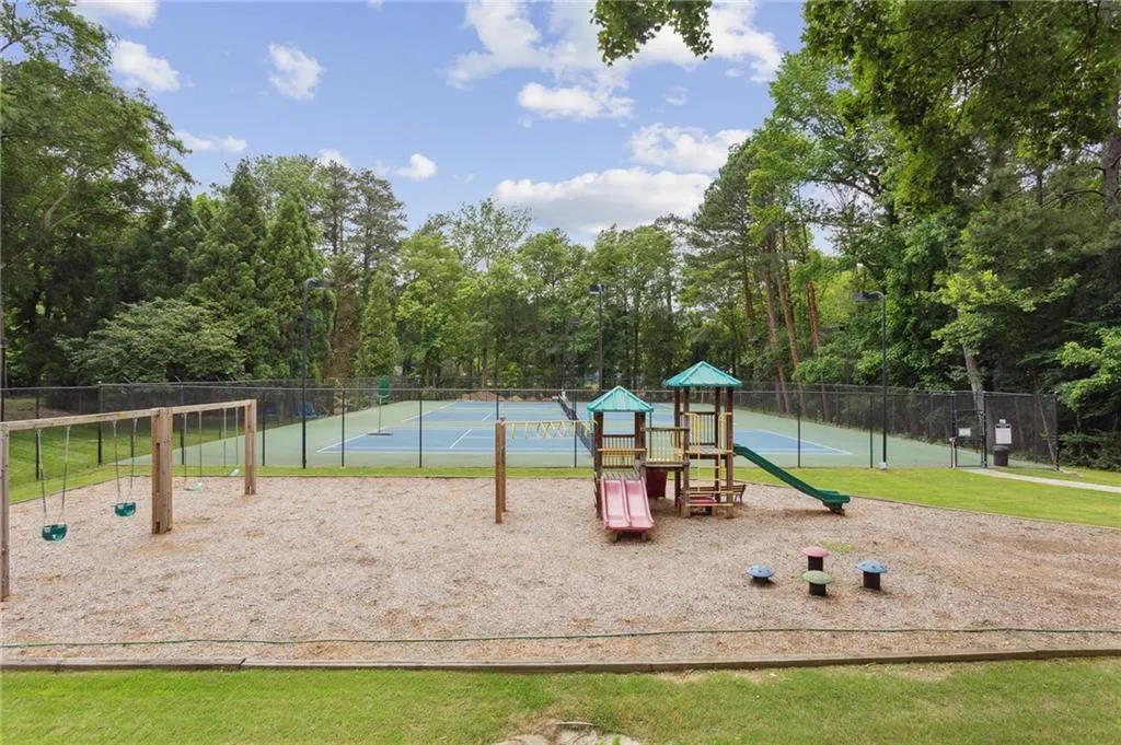 13 Independence Place Nw, Atlanta, Georgia 30318, 2 Bedrooms Bedrooms, ,2 BathroomsBathrooms,Residential,For Sale,13 Independence Place Nw,7666640 13 Independence Place Nw, Atlanta, Georgia 30318, 2 Bedrooms Bedrooms, ,2 BathroomsBathrooms,Residential,For Sale,13 Independence Place Nw,7666640