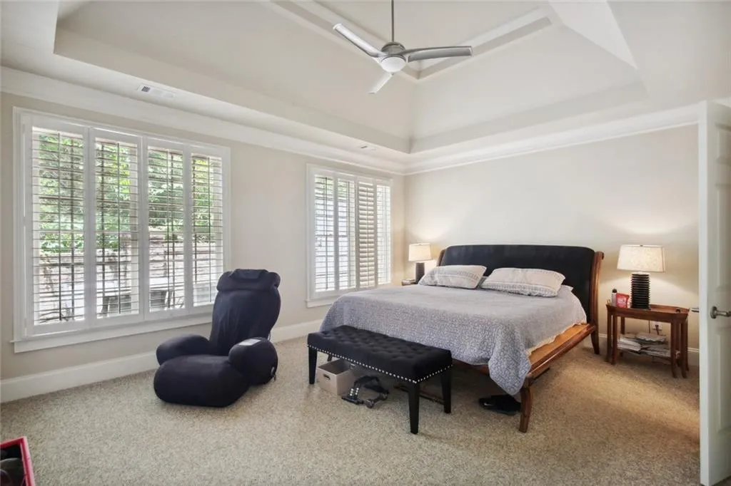 176 Mystic Court, Sandy Springs, Georgia 30342, 3 Bedrooms Bedrooms, ,3 BathroomsBathrooms,Residential,Sold,176 Mystic Court,7091032