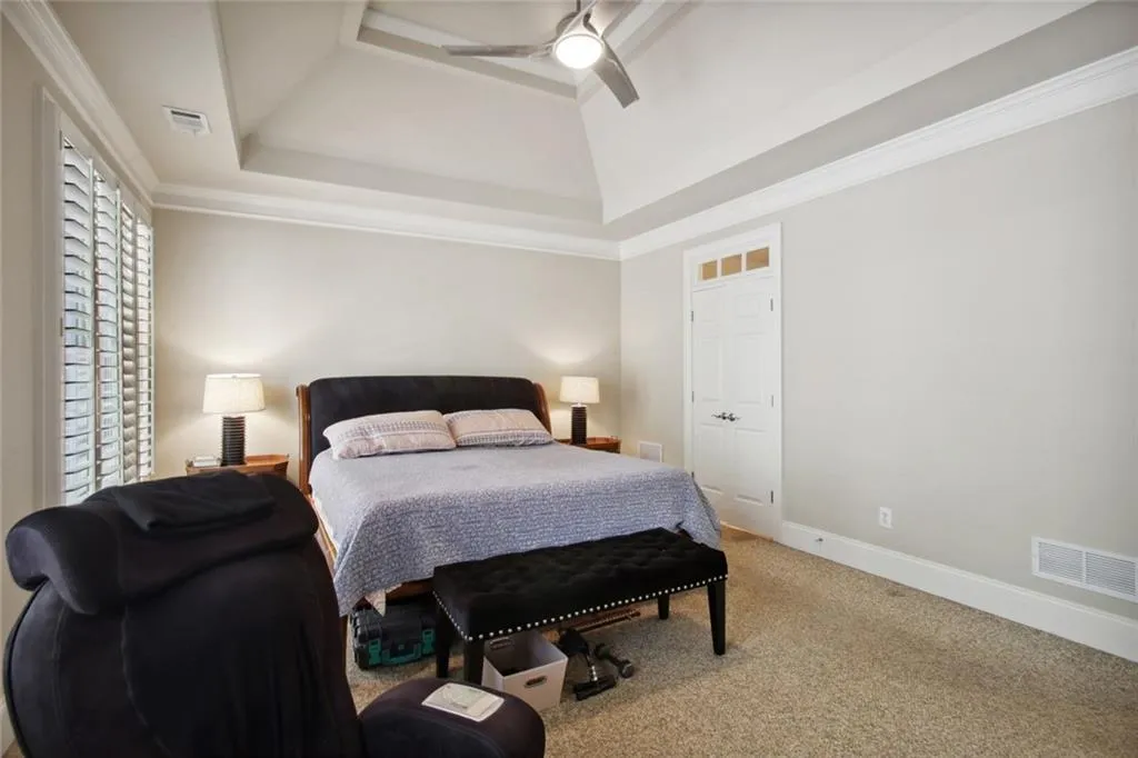 176 Mystic Court, Sandy Springs, Georgia 30342, 3 Bedrooms Bedrooms, ,3 BathroomsBathrooms,Residential,Sold,176 Mystic Court,7091032