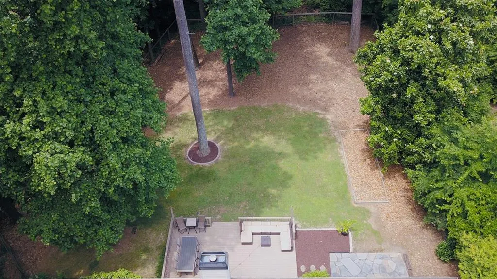 4780 High Point Road, Sandy Springs, Georgia 30342, 3 Bedrooms Bedrooms, ,2 BathroomsBathrooms,Residential,Sold,4780 High Point Road,6892704