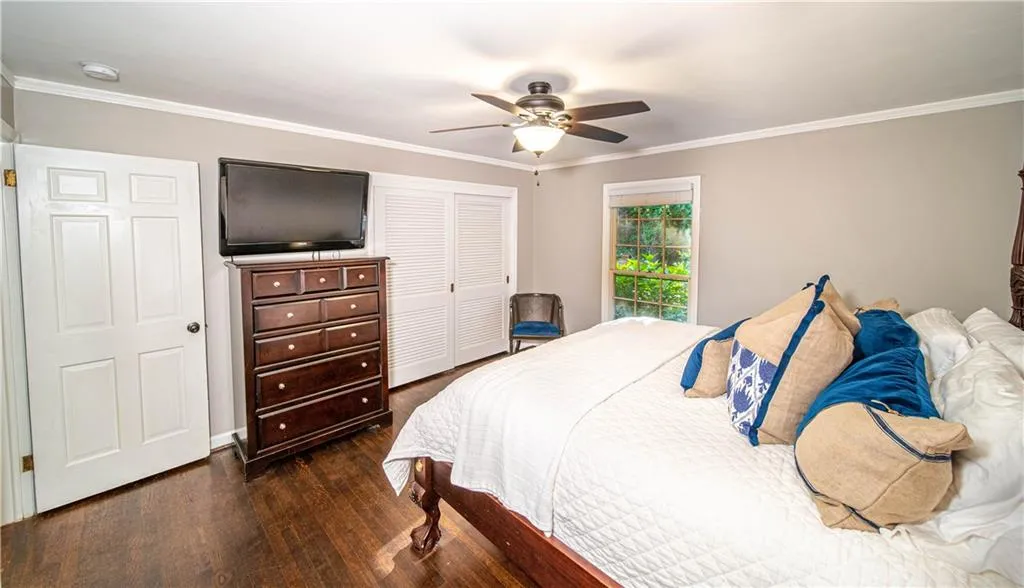 4780 High Point Road, Sandy Springs, Georgia 30342, 3 Bedrooms Bedrooms, ,2 BathroomsBathrooms,Residential,Sold,4780 High Point Road,6892704
