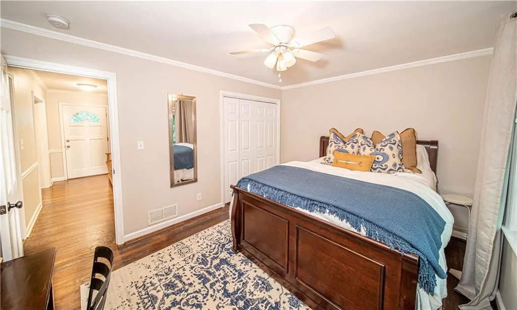 4780 High Point Road, Sandy Springs, Georgia 30342, 3 Bedrooms Bedrooms, ,2 BathroomsBathrooms,Residential,Sold,4780 High Point Road,6892704