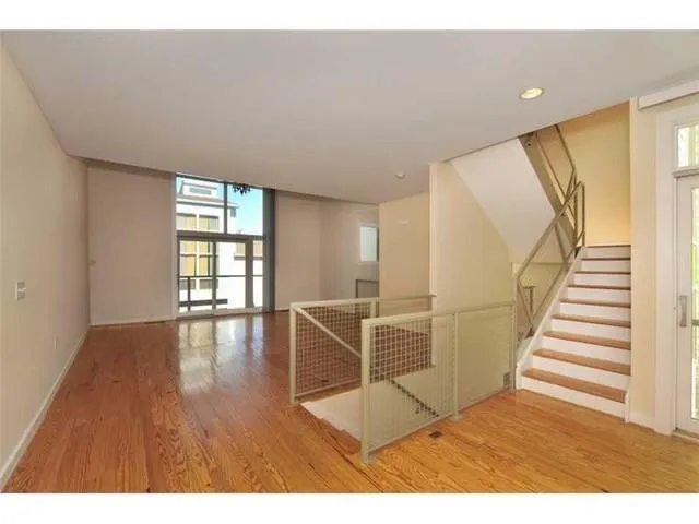 1280 Van Allen Mews Nw, Atlanta, Georgia 30318, 2 Bedrooms Bedrooms, ,2 BathroomsBathrooms,Residential,Sold,1280 Van Allen Mews Nw,5947850