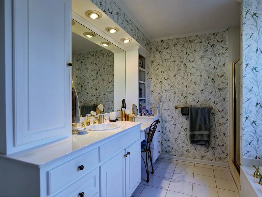 280 Dartmoor Circle, Sandy Springs, Georgia 30328, 5 Bedrooms Bedrooms, ,2 BathroomsBathrooms,Residential,Sold,280 Dartmoor Circle,5955185