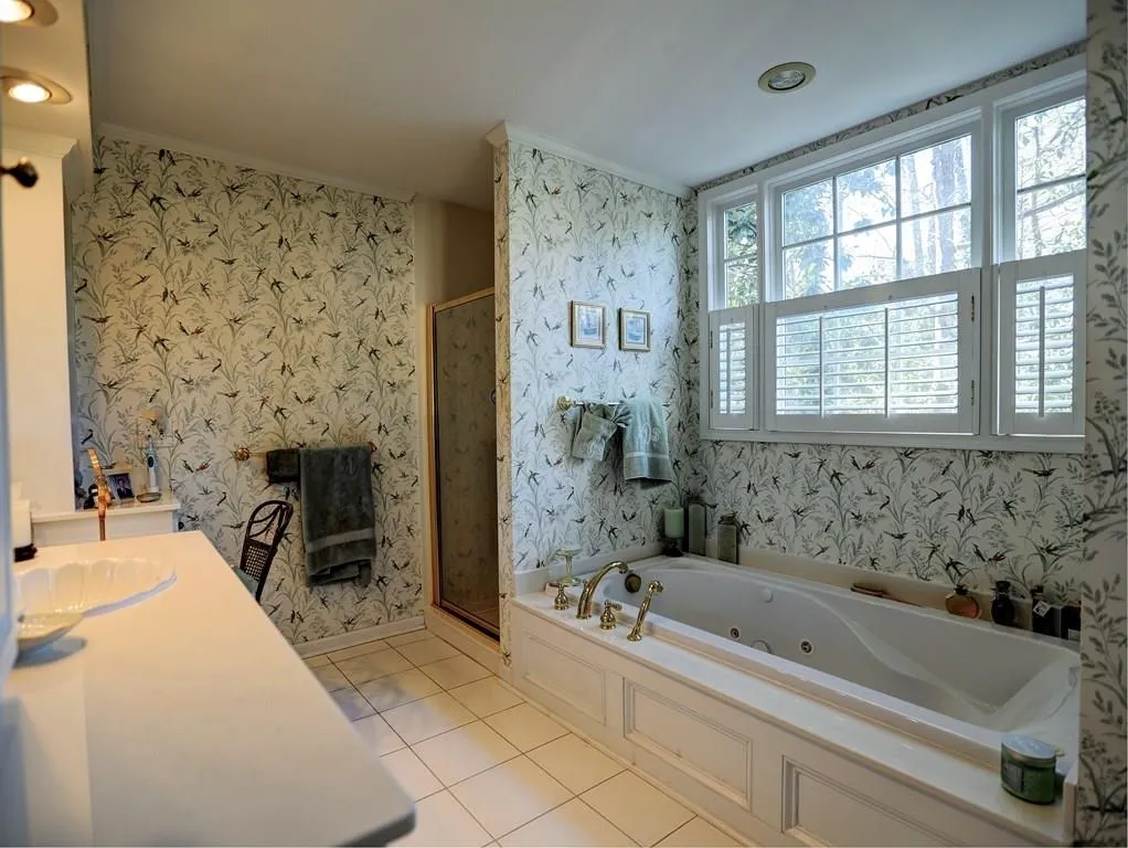 280 Dartmoor Circle, Sandy Springs, Georgia 30328, 5 Bedrooms Bedrooms, ,2 BathroomsBathrooms,Residential,Sold,280 Dartmoor Circle,5955185