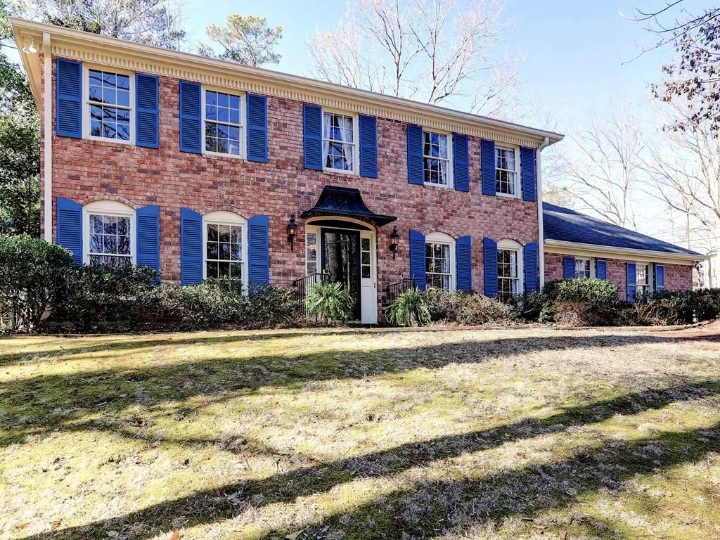 280 Dartmoor Circle, Sandy Springs, Georgia 30328, 5 Bedrooms Bedrooms, ,2 BathroomsBathrooms,Residential,Sold,280 Dartmoor Circle,5955185