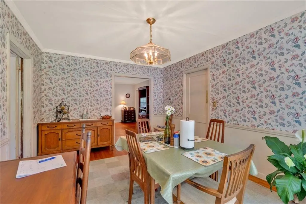 251 Beverly Road Ne, Atlanta, Georgia 30309, 3 Bedrooms Bedrooms, ,2 BathroomsBathrooms,Residential,For Sale,251 Beverly Road Ne,7589721