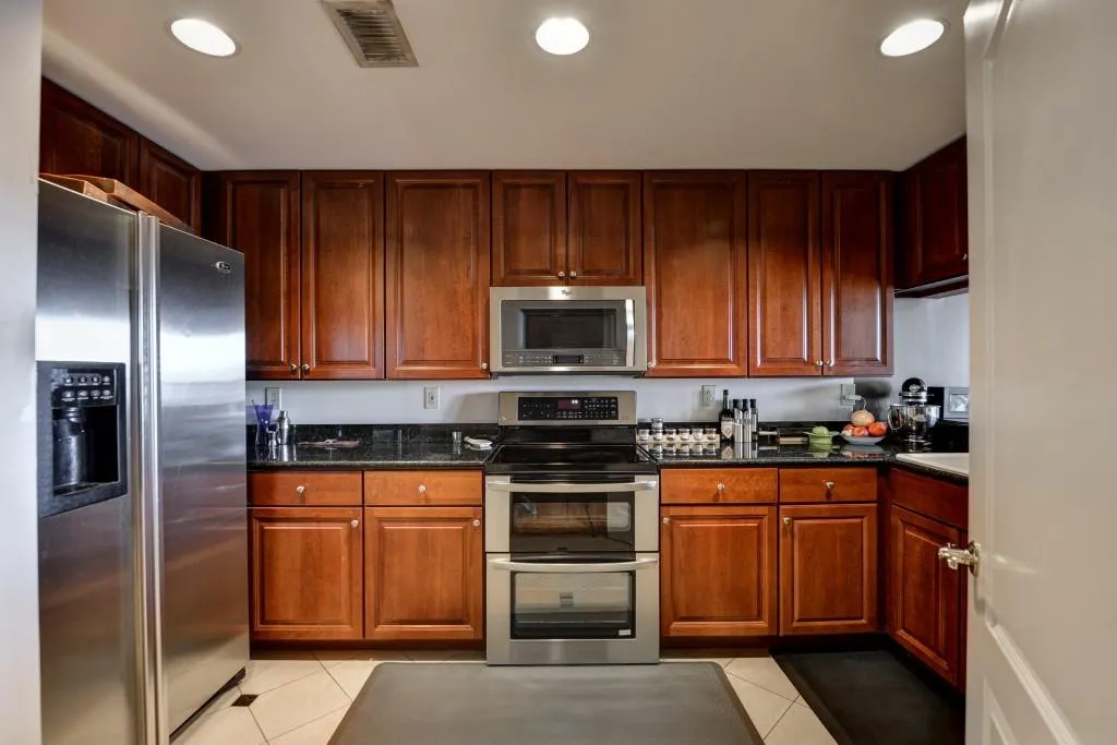 195 14th Street Ne Unit Ph602, Atlanta, Georgia 30309, 2 Bedrooms Bedrooms, ,2 BathroomsBathrooms,Residential,Sold,195 14th Street Ne Unit Ph602,5703732