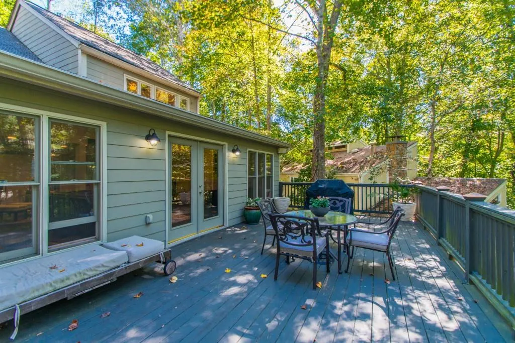 1265 Old Woodbine Road Ne, Sandy Springs, Georgia 30319, 4 Bedrooms Bedrooms, ,3 BathroomsBathrooms,Residential,Sold,1265 Old Woodbine Road Ne,5640033