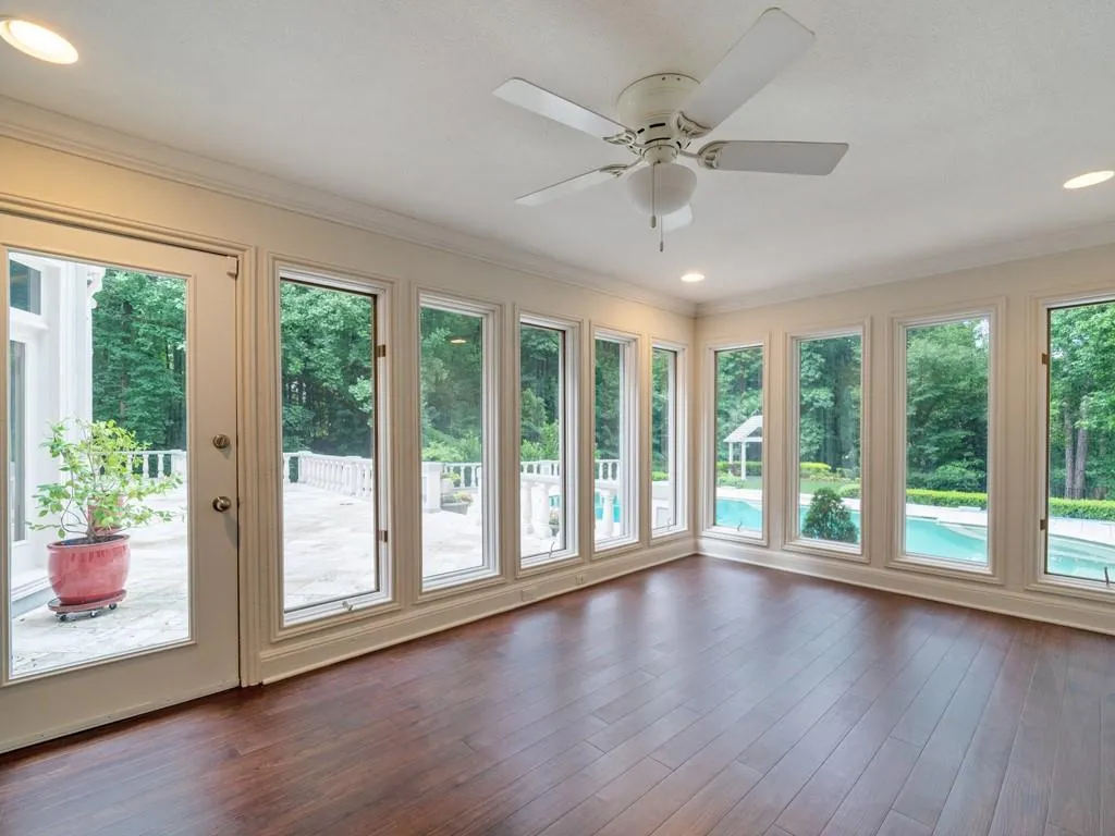 5040 Northside Drive, Atlanta, Georgia 30327, 7 Bedrooms Bedrooms, ,7 BathroomsBathrooms,Residential,Sold,5040 Northside Drive,7065608