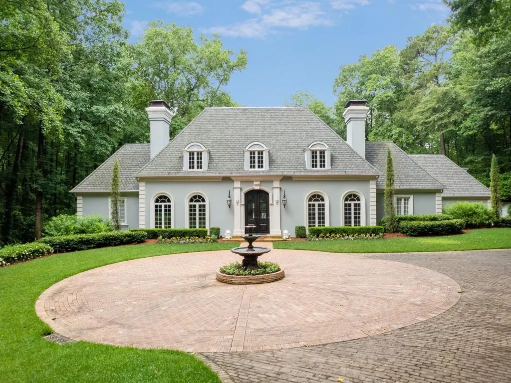5040 Northside Drive, Atlanta, Georgia 30327, 7 Bedrooms Bedrooms, ,7 BathroomsBathrooms,Residential,Sold,5040 Northside Drive,7065608