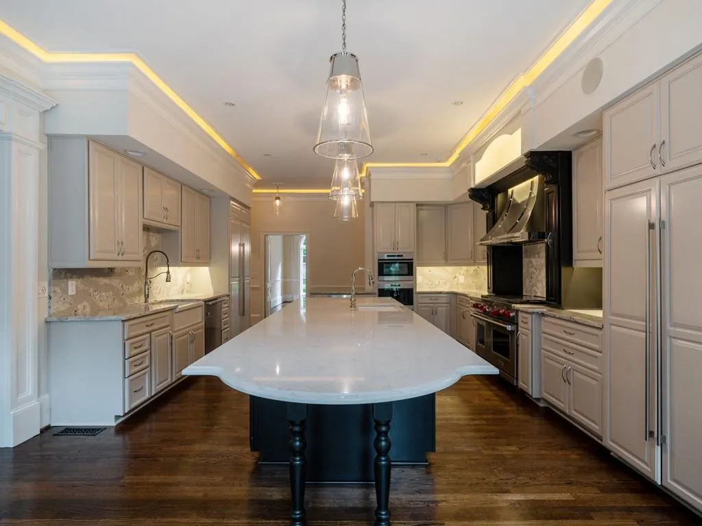 5040 Northside Drive, Atlanta, Georgia 30327, 7 Bedrooms Bedrooms, ,7 BathroomsBathrooms,Residential,Sold,5040 Northside Drive,7065608