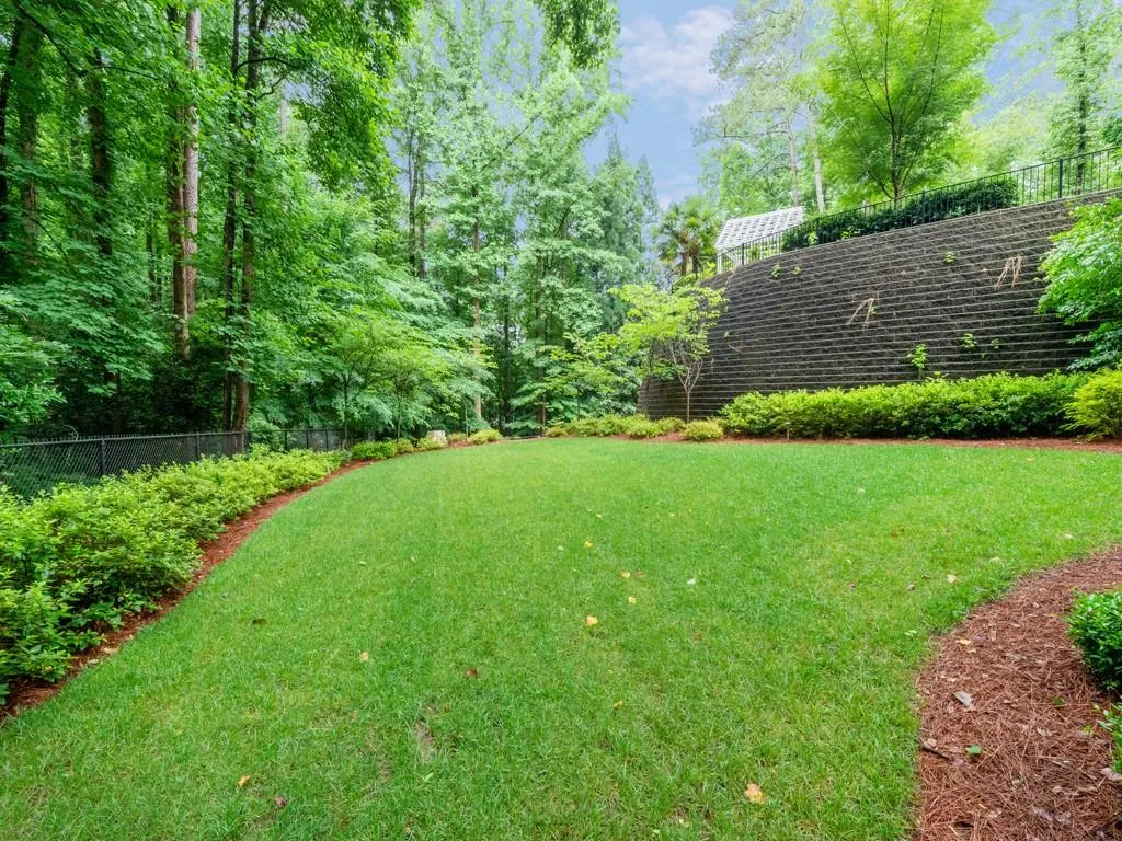 5040 Northside Drive, Atlanta, Georgia 30327, 7 Bedrooms Bedrooms, ,7 BathroomsBathrooms,Residential,Sold,5040 Northside Drive,7065608