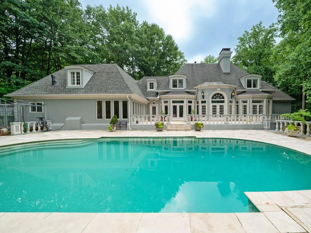 5040 Northside Drive, Atlanta, Georgia 30327, 7 Bedrooms Bedrooms, ,7 BathroomsBathrooms,Residential,Sold,5040 Northside Drive,7065608