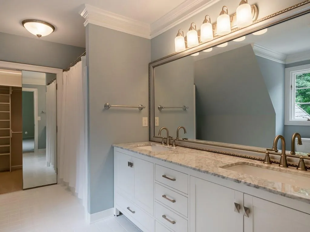 5040 Northside Drive, Atlanta, Georgia 30327, 7 Bedrooms Bedrooms, ,7 BathroomsBathrooms,Residential,Sold,5040 Northside Drive,7065608