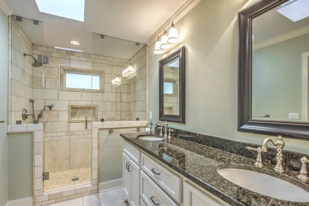 6320 Mountain Brook Lane, Sandy Springs, Georgia 30328, 4 Bedrooms Bedrooms, ,3 BathroomsBathrooms,Residential,Sold,6320 Mountain Brook Lane,5646282