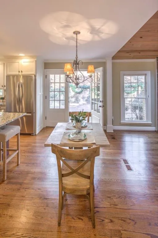 6320 Mountain Brook Lane, Sandy Springs, Georgia 30328, 4 Bedrooms Bedrooms, ,3 BathroomsBathrooms,Residential,Sold,6320 Mountain Brook Lane,5646282