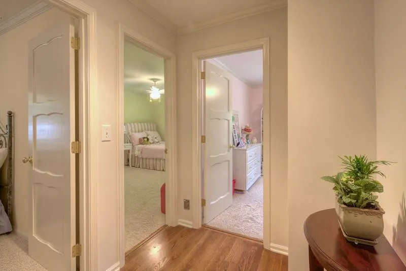 6320 Mountain Brook Lane, Sandy Springs, Georgia 30328, 4 Bedrooms Bedrooms, ,3 BathroomsBathrooms,Residential,Sold,6320 Mountain Brook Lane,5646282