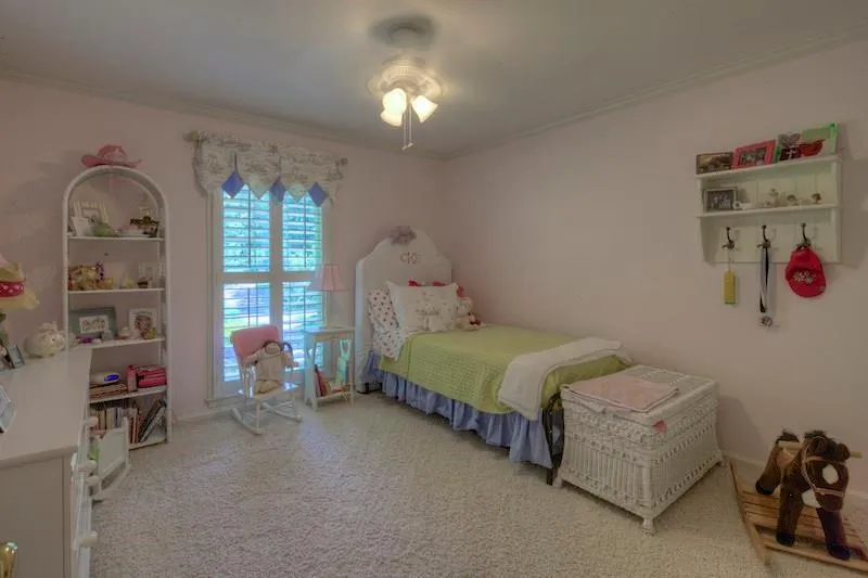 6320 Mountain Brook Lane, Sandy Springs, Georgia 30328, 4 Bedrooms Bedrooms, ,3 BathroomsBathrooms,Residential,Sold,6320 Mountain Brook Lane,5646282