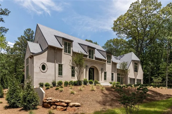 555 Augusta Lane, Chattahoochee Hills, Georgia 30268