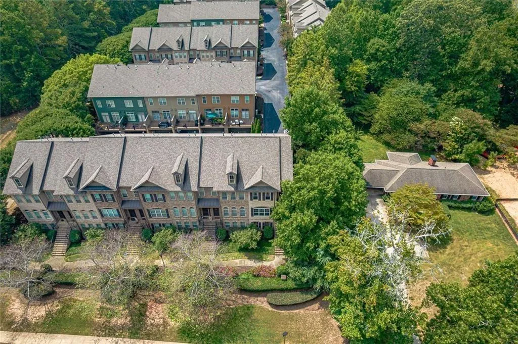 942 Telfair Close, Sandy Springs, Georgia 30350, 3 Bedrooms Bedrooms, ,3 BathroomsBathrooms,Residential,For Sale,942 Telfair Close,7645714