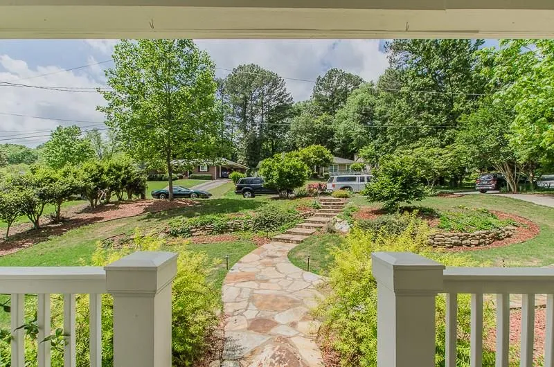 411 Springdale Drive Ne, Atlanta, Georgia 30305, 5 Bedrooms Bedrooms, ,4 BathroomsBathrooms,Residential,Sold,411 Springdale Drive Ne,5684251