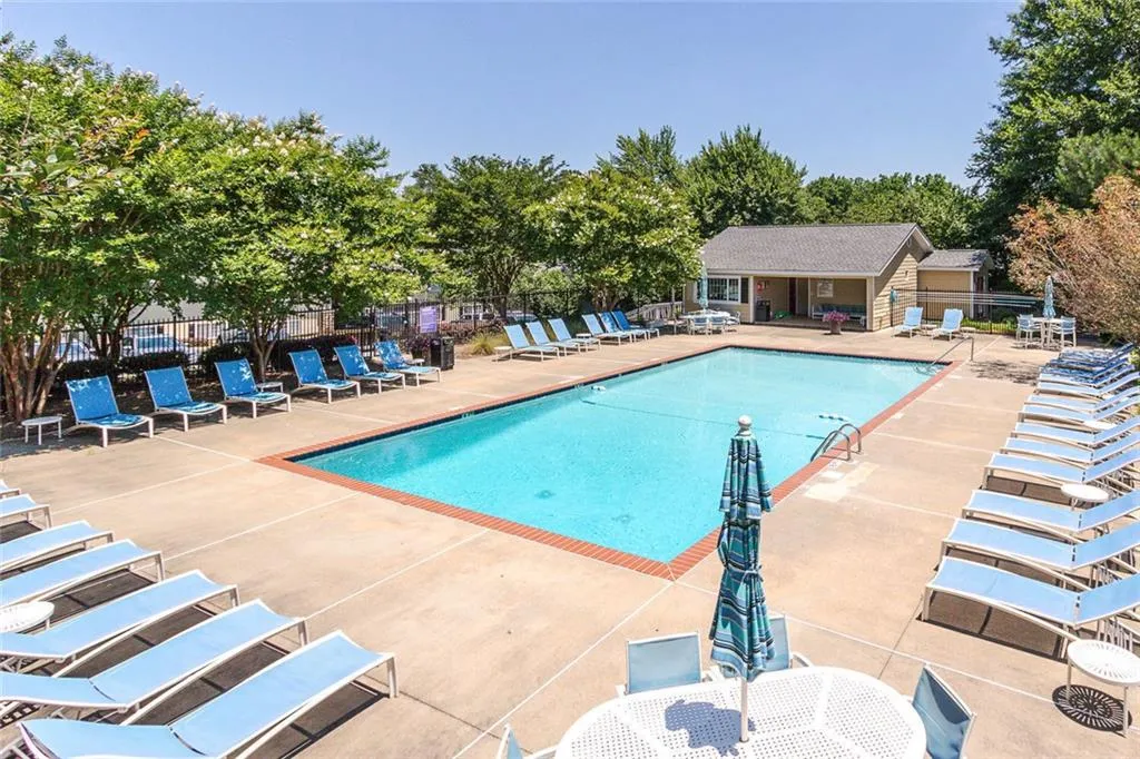 Atlanta, Georgia 30319, 2 Bedrooms Bedrooms, ,2 BathroomsBathrooms,Residential,For Sale,7571265