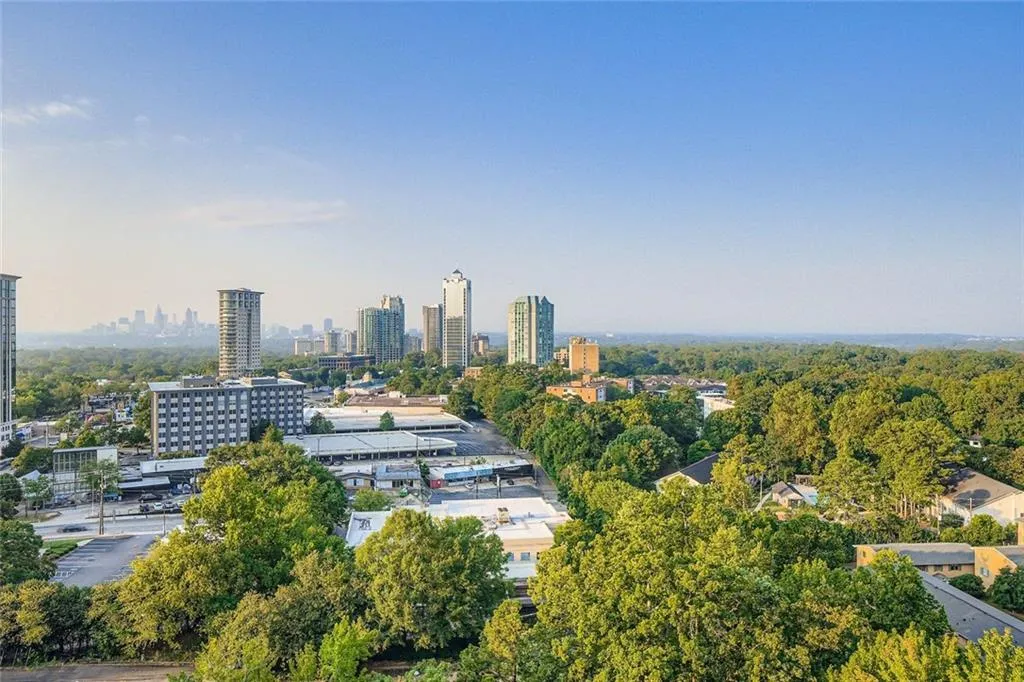 3040 Peachtree Road Nw Unit 1310, Atlanta, Georgia 30305, 1 Bedroom Bedrooms, ,1 BathroomBathrooms,Residential,For Sale,3040 Peachtree Road Nw Unit 1310,7667205