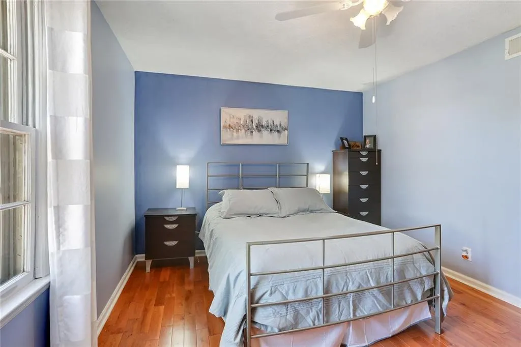 6700 Roswell Road Unit 17a, Sandy Springs, Georgia 30328, 2 Bedrooms Bedrooms, ,1 BathroomBathrooms,Residential,Sold,6700 Roswell Road Unit 17a,6527645