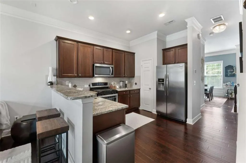 2029 Cobblestone Circle, Brookhaven, Georgia 30319, 3 Bedrooms Bedrooms, ,3 BathroomsBathrooms,Residential,For Sale,2029 Cobblestone Circle,7660582