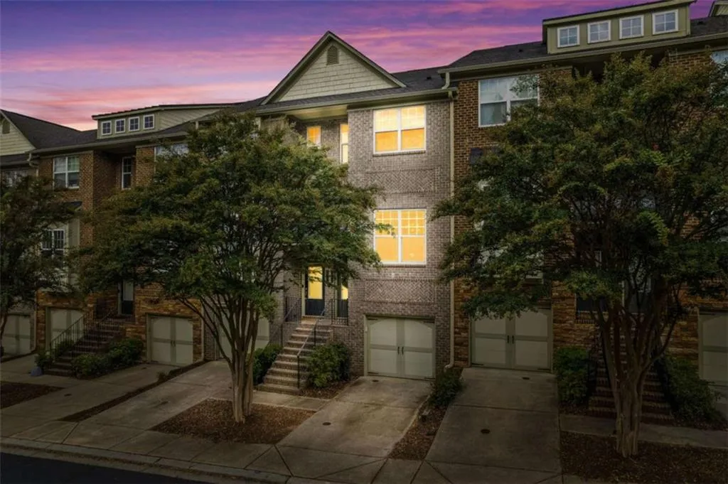 2029 Cobblestone Circle, Brookhaven, Georgia 30319, 3 Bedrooms Bedrooms, ,3 BathroomsBathrooms,Residential,For Sale,2029 Cobblestone Circle,7660582